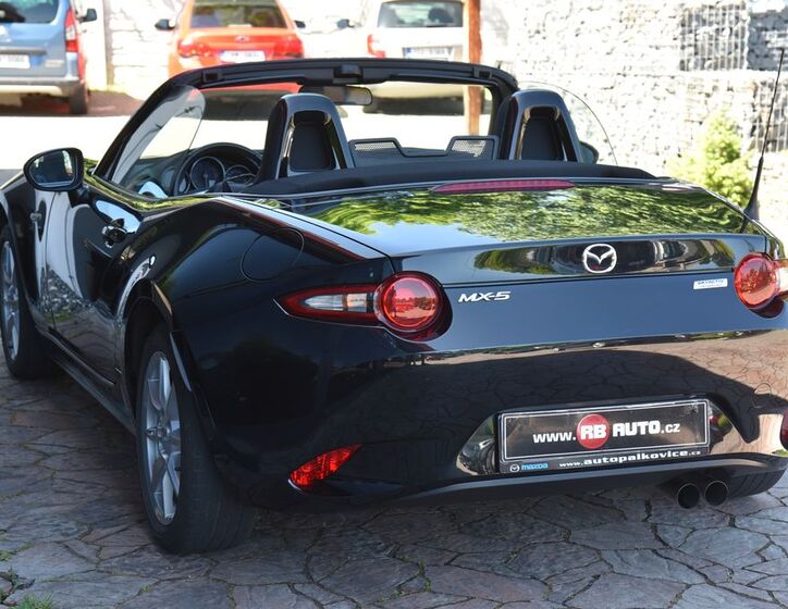 Mazda MX-5 7