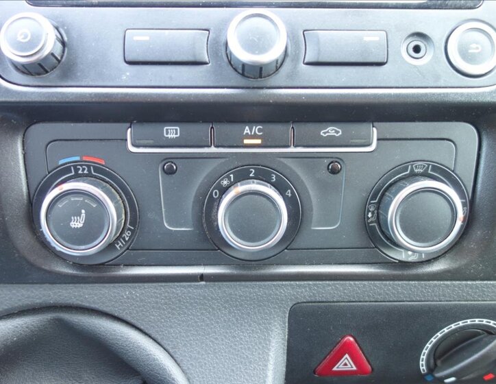 Volkswagen Transporter Kombi 2,0 l 132 kw