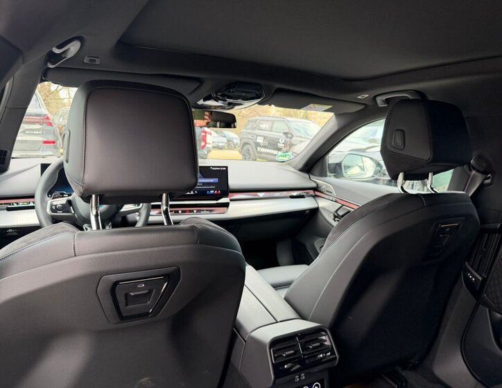 BMW Řada 5 Kombi 3,0 l 360 kw