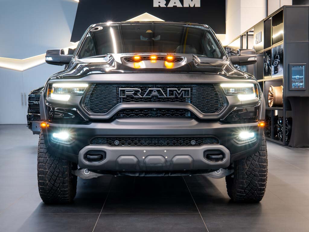 Dodge RAM Pick-up 6,2 l 523 kw