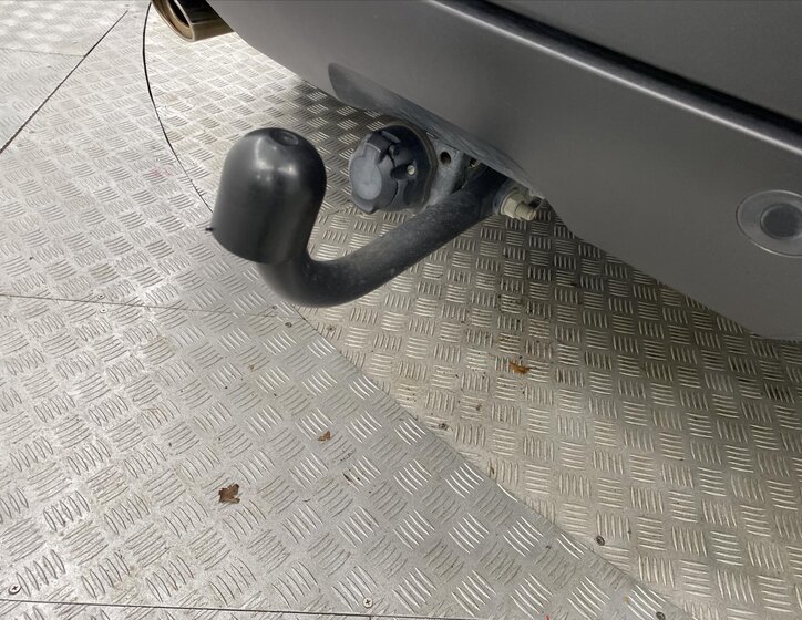 Dacia Duster SUV 999,0 67 kw