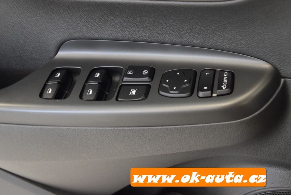 Hyundai Kona Hatchback 1,6 l 100 kw