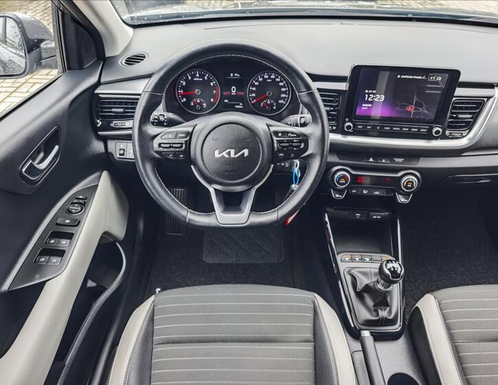 KIA Stonic 15