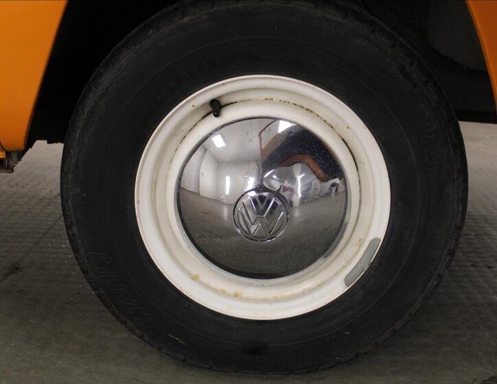 Volkswagen Transporter Kombi 1,3 l 37 kw