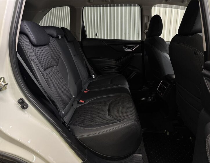 Subaru Forester SUV / Terénní 2,0 l 110 kw