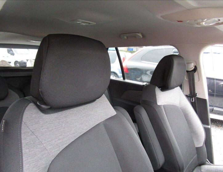 Citroën Grand C4 Picasso MPV 2,0 l 110 kw