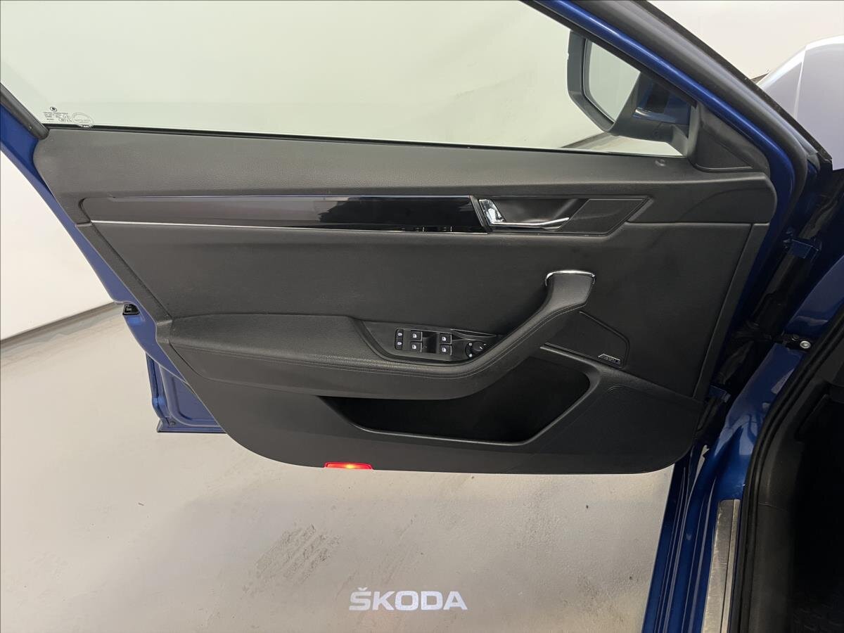 Škoda Superb Liftback 2,0 l 147 kw