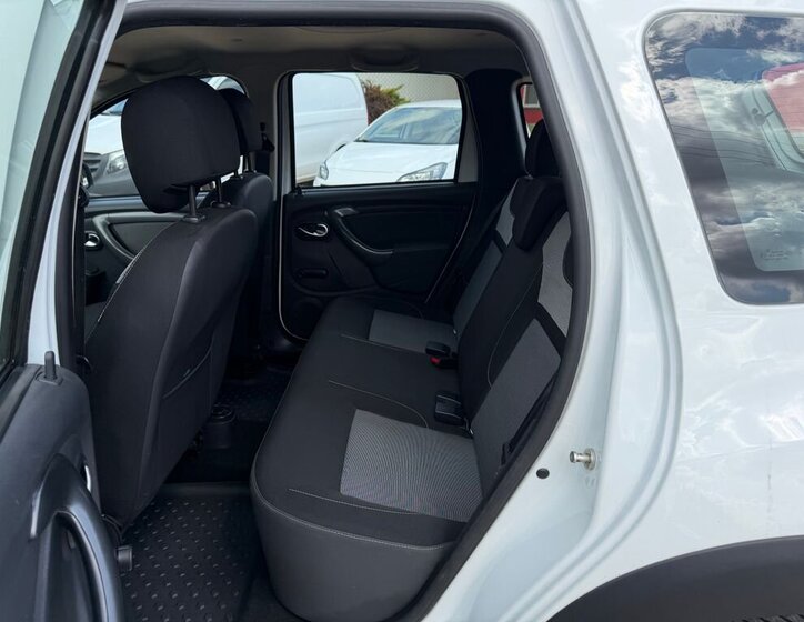 Dacia Duster SUV / Terénní 1,6 l 84 kw