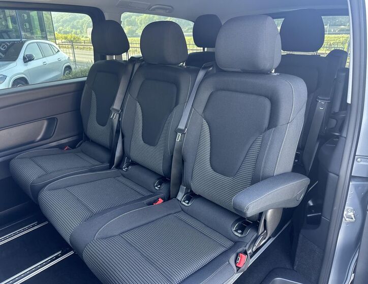 Mercedes-Benz Třídy V 12