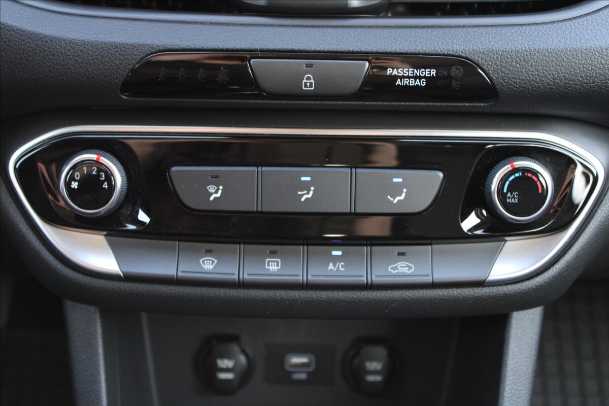 Hyundai i30 Kombi 1,5 l 80 kw