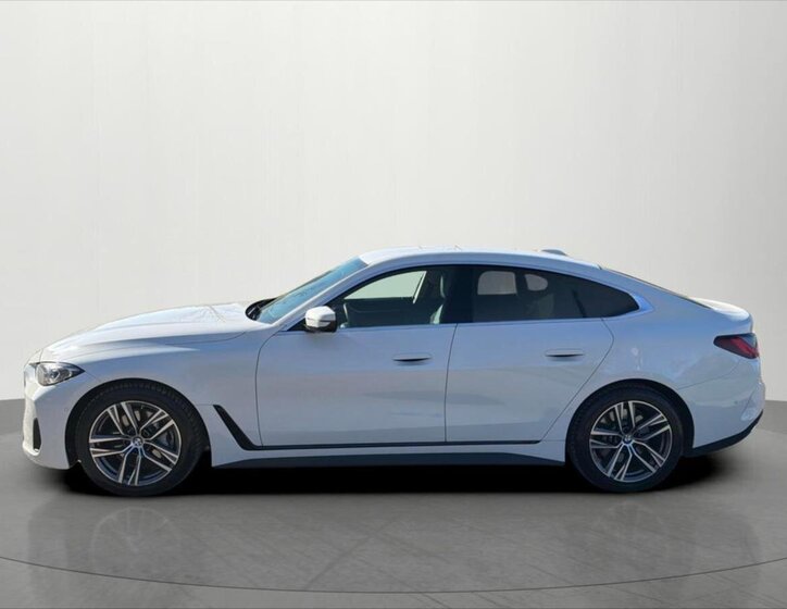 BMW Řada 4 Sedan / Limuzína 3,0 l 210 kw