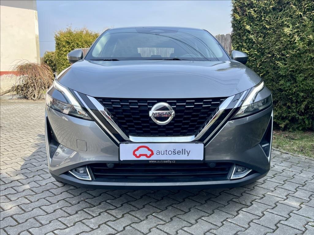 Nissan Qashqai SUV / Terénní 1,3 l 116 kw