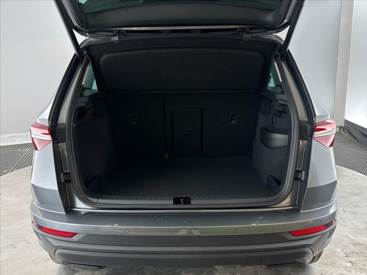 Škoda Karoq SUV / Terénní 1,5 l 110 kw
