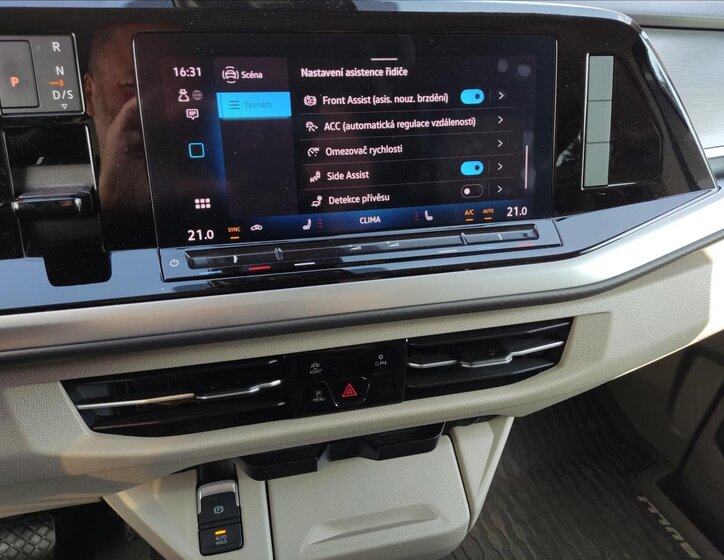 Volkswagen Multivan MPV 2,0 l 110 kw