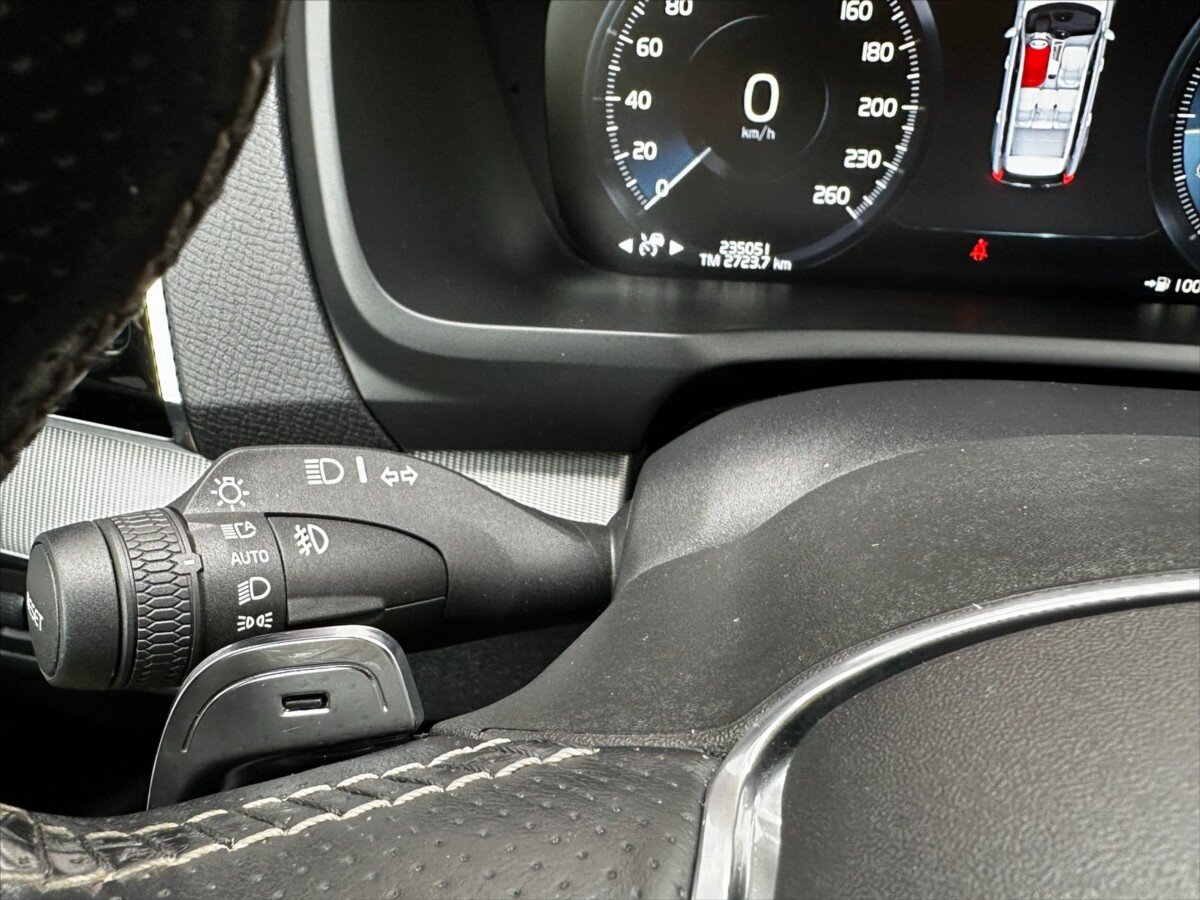 Volvo XC90 Ostatní 2,0 l 173 kw