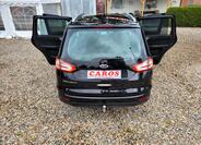 Ford Galaxy 43