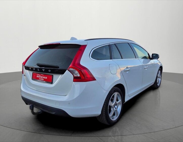 Volvo V60 Kombi 2,0 l 120 kw