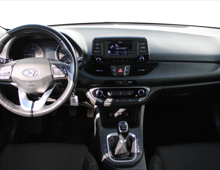 Hyundai i30 Hatchback 998,0 88 kw