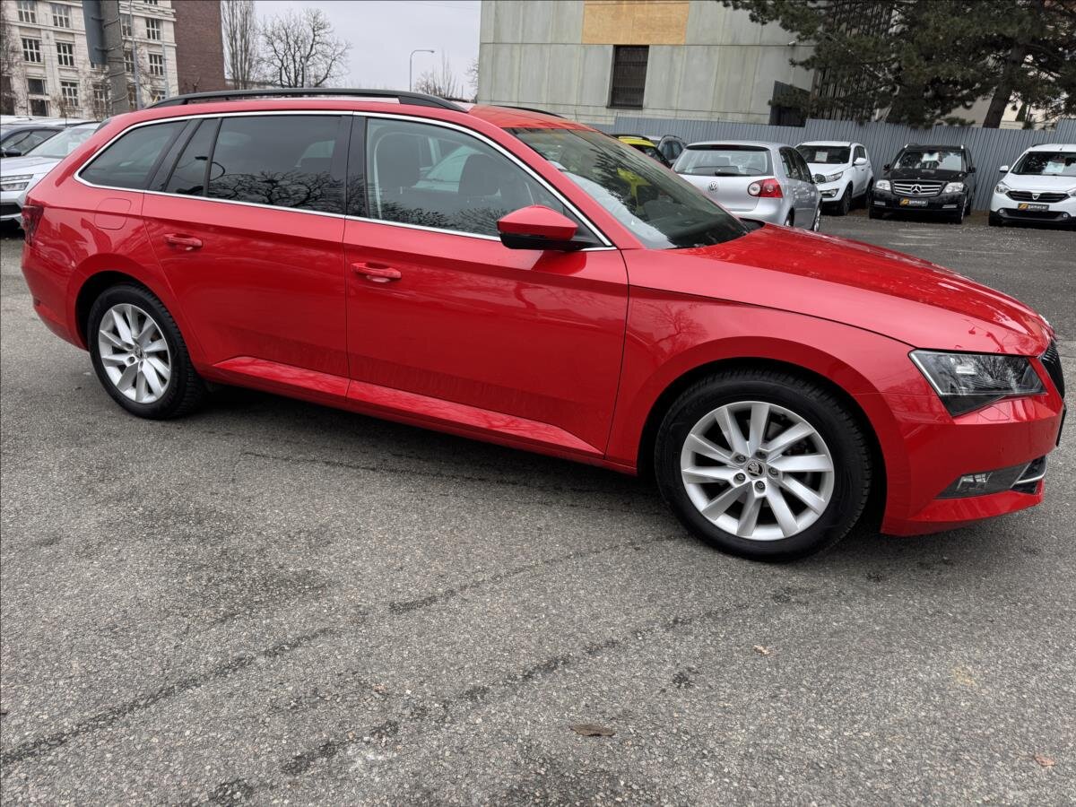 Škoda Superb Kombi 2,0 l 110 kw