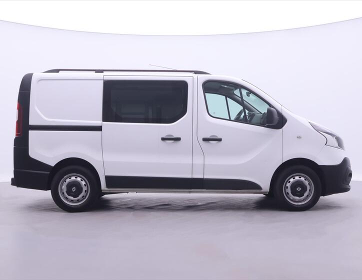 Renault Trafic 8