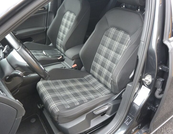 Volkswagen Golf Kombi 2,0 l 135 kw