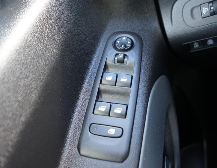 Citroën Berlingo MPV 1,5 l 96 kw