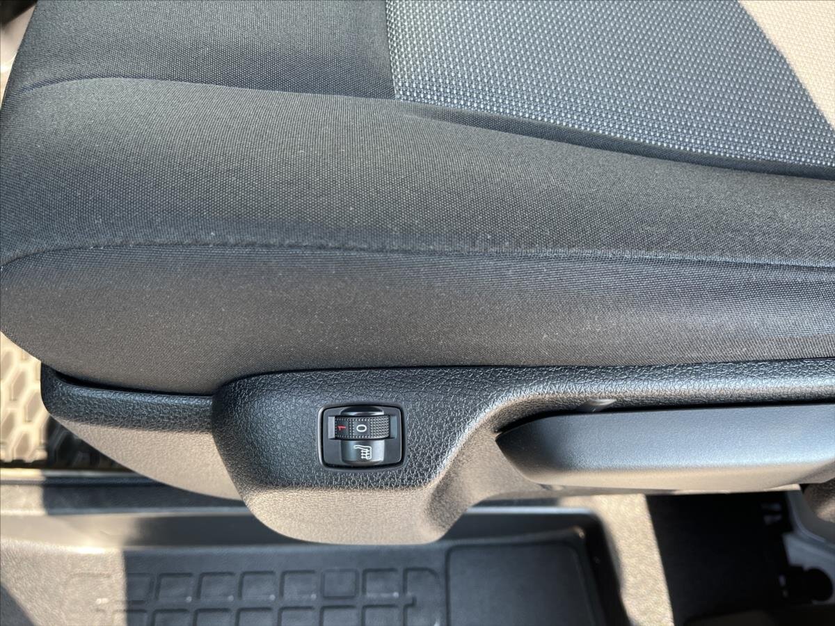 Opel Vivaro Ostatní 2,0 l 106 kw