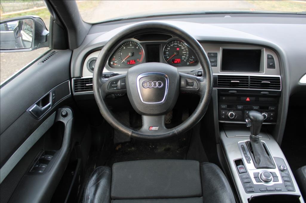 Audi A6 Kombi 3,0 l 171 kw