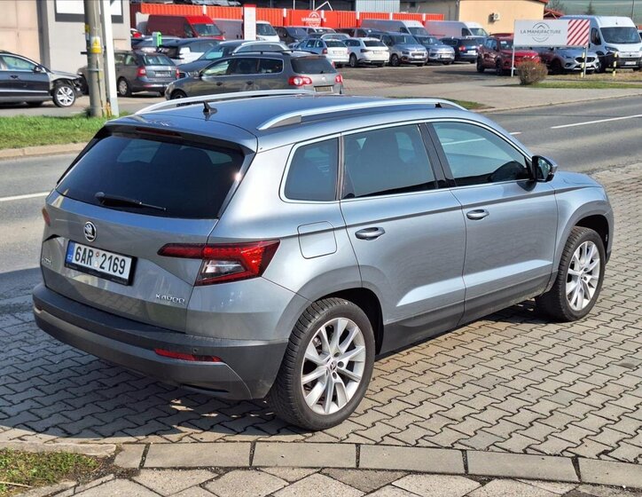 Škoda Karoq Kombi 1,5 l 110 kw