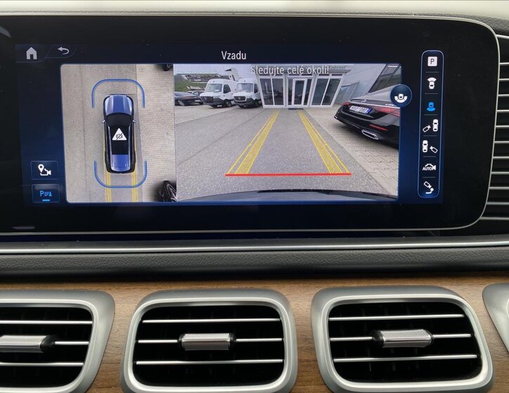 Mercedes-Benz GLS SUV / Terénní 4,0 l 380 kw