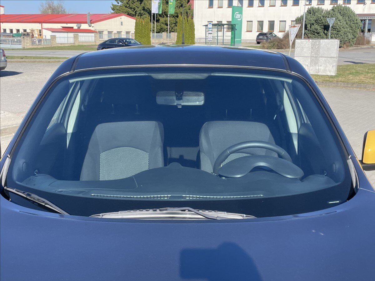 Nissan Juke SUV / Terénní 1,2 l 85 kw