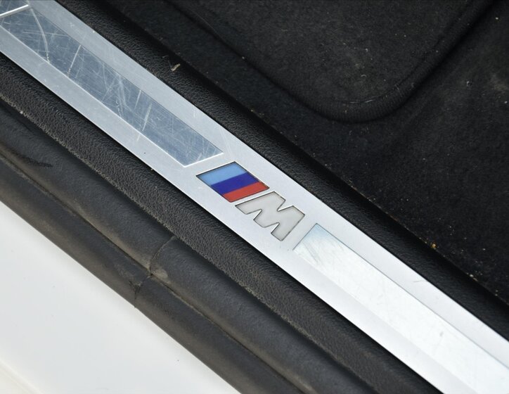 BMW X5 SUV / Terénní 3,0 l 195 kw