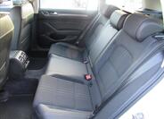 Volkswagen Passat 10