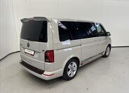 Volkswagen Multivan 2