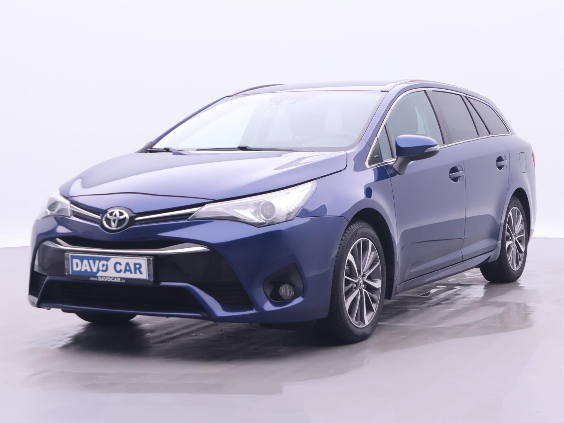 Toyota Avensis Kombi 2,0 l 105 kw