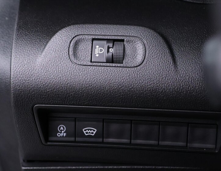 Peugeot Partner Ostatní 1,2 l 81 kw