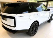 Land Rover Range Rover SUV 4,4 l 390 kw