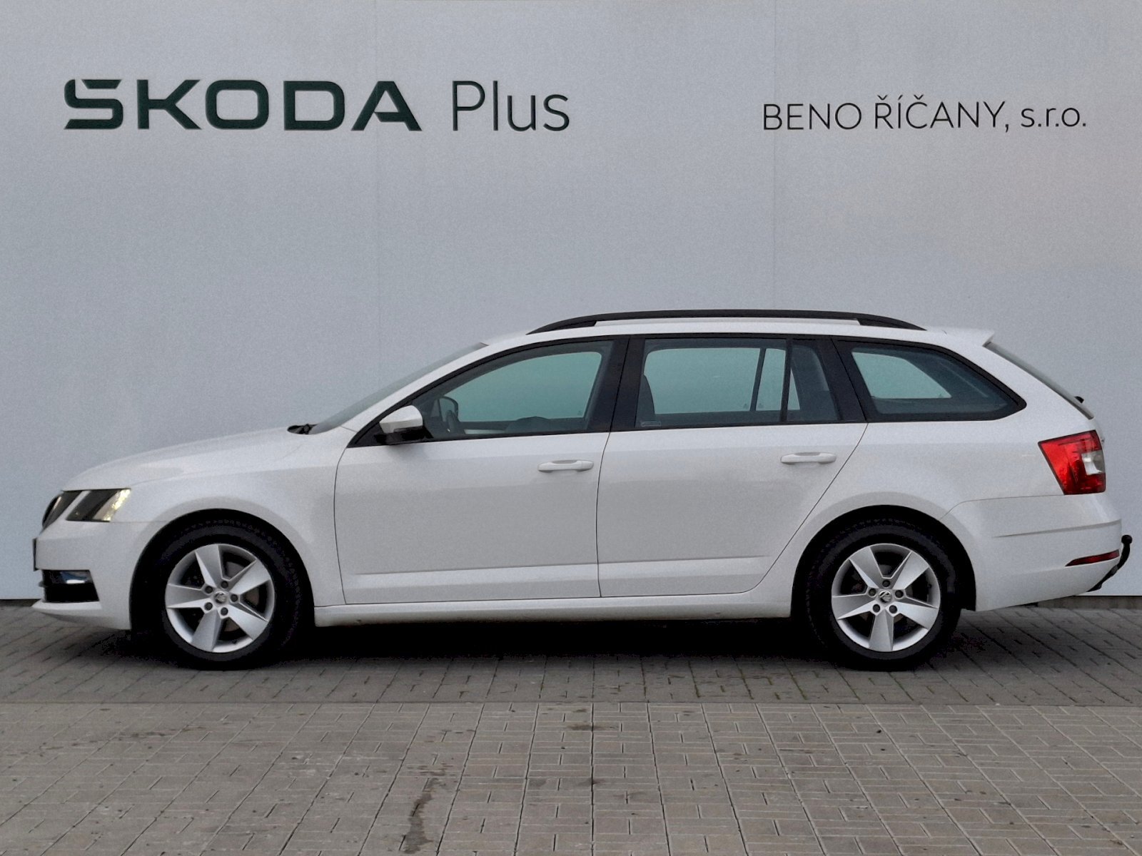 Škoda Octavia Kombi 2,0 l 110 kw