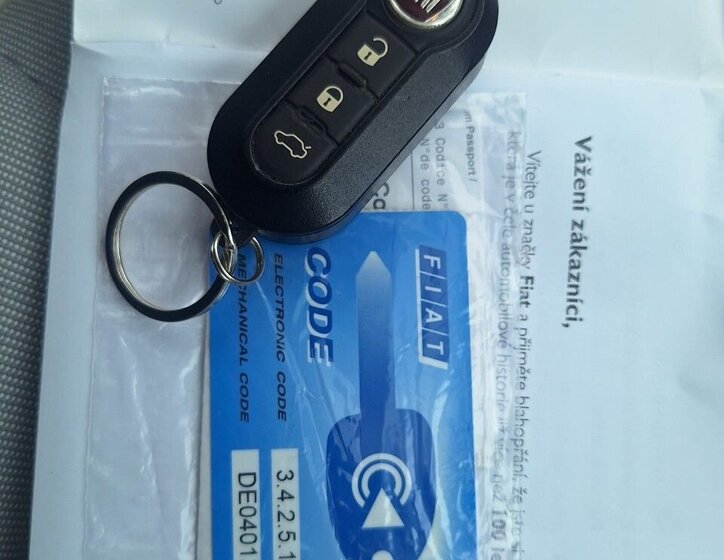 Fiat 500 Hatchback 1,2 l 51 kw