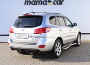 Hyundai Santa Fe SUV / Terénní 2,2 l 114 kw