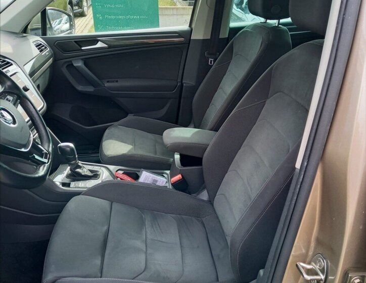 Volkswagen Tiguan SUV / Terénní 2,0 l 140 kw