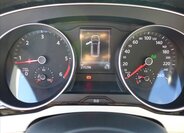 Volkswagen Passat Kombi 1,6 l 88 kw