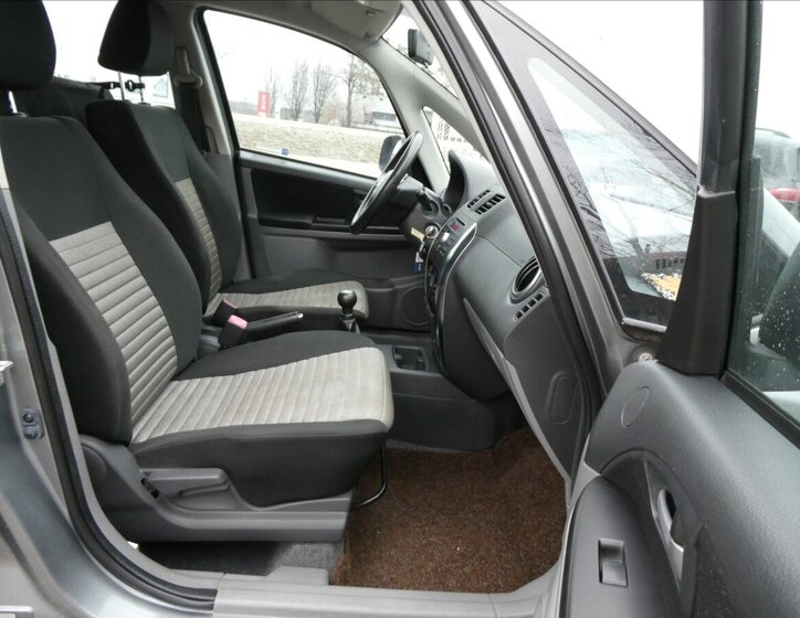 Suzuki SX4 SUV / Terénní 1,5 l 73 kw