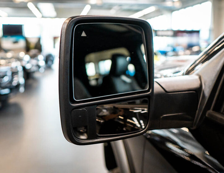 Dodge RAM Pick-up 6,4 l 306 kw