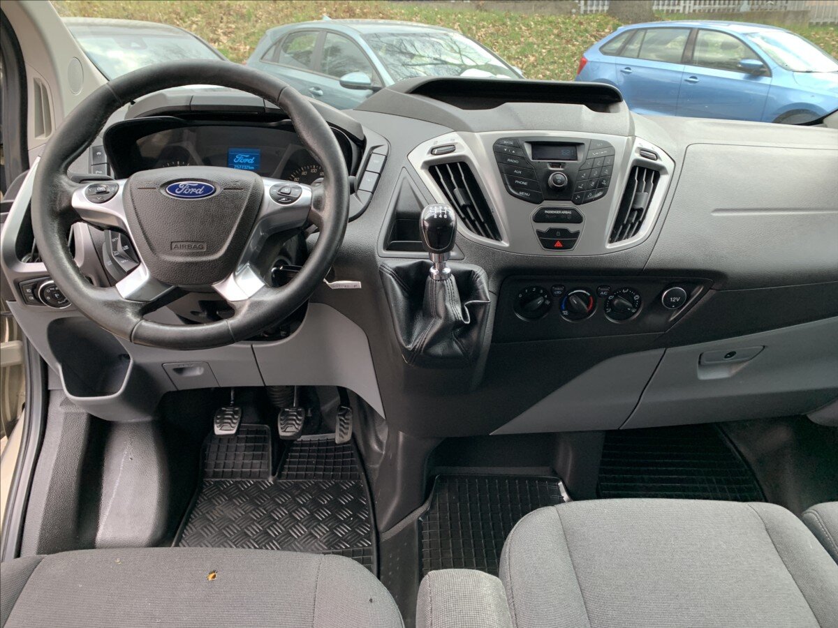 Ford Transit Custom VAN / Minibus 2,0 l 96 kw