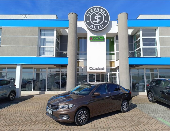 Fiat Tipo Sedan / Limuzína 1,4 l 70 kw