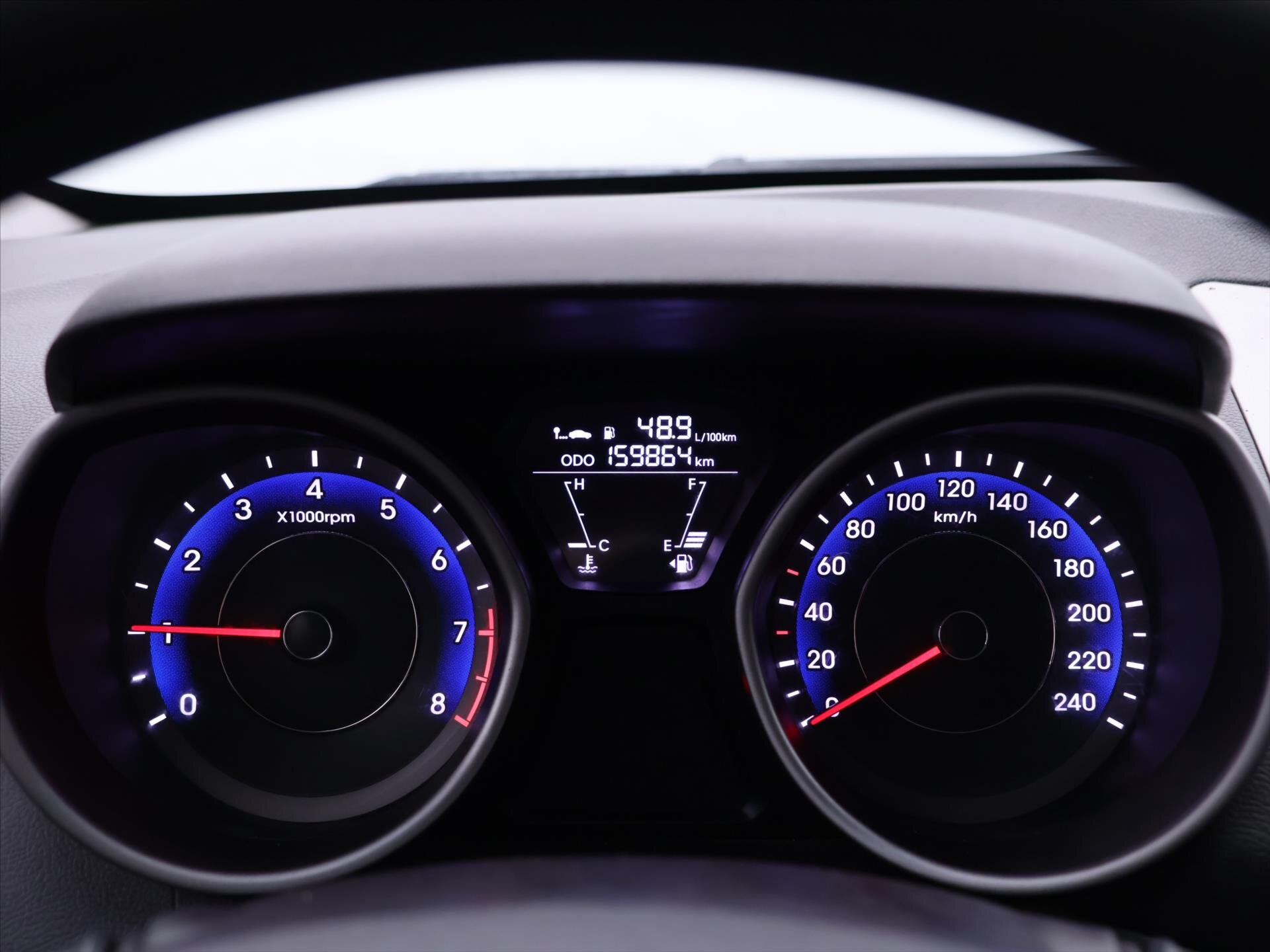 Hyundai Elantra Sedan 1,6 l 97 kw