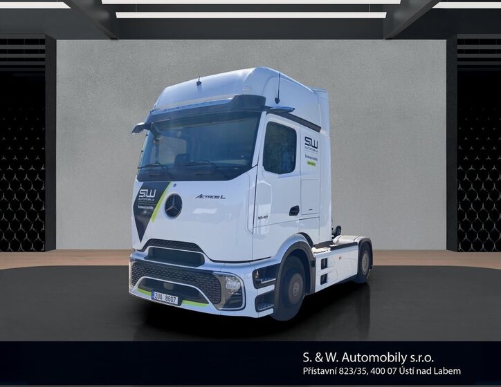 Mercedes-Benz Ostatní Ostatní 12,7 l 350 kw