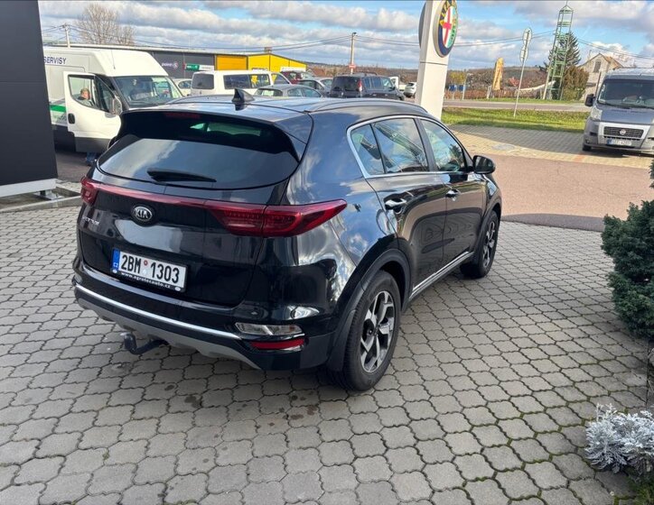 KIA Sportage 4