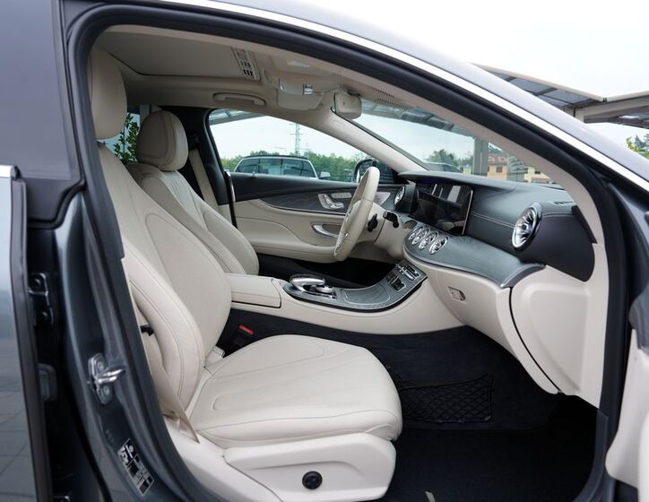 Mercedes-Benz CLS 25